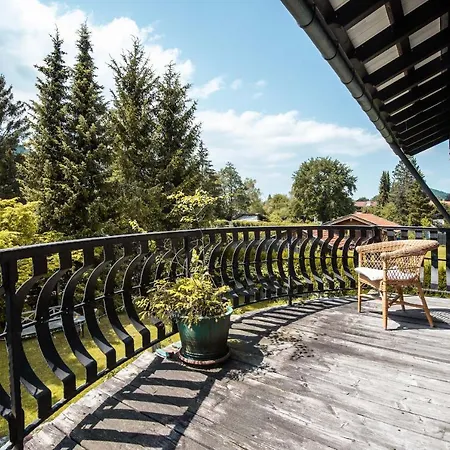 Prázdninový dům Landhaus Direkt Am See Mit Garten, Kamin & Sauna Schliersee